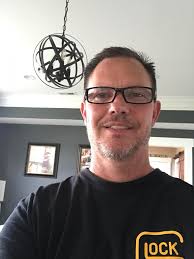 Anyone out there that looks like and as good looking as me? 😆