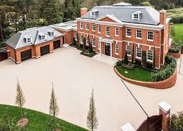 gated brick mansion surrey england 14 000 square feet 6 bedrooms 7 bathrooms england uk unitedkingdom mansions dream house exterior weybridge