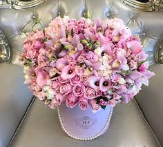 Send fresh flowers to los angeles. A Lovely Surprise Gift Of Flowers Is Always Welcome Luxury Flowers Flower Boutique Beautiful Flower Arrangements