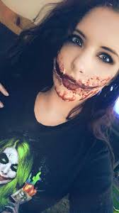 Even without makeup how do I look fans