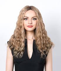 It's also commonly mistaken as a curly hair type. Curly Wavy Hairstyles For Fall And Winter 2020