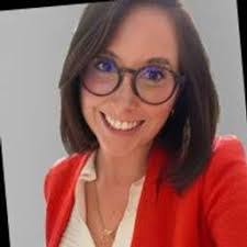 Victoria Albrecht's Instagram, Twitter & Facebook