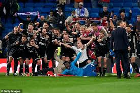 Uefa champions league background, form guide, previous meetings. Ajax Icon Ronald De Boer Claims 4 1 Demolition Of Real Madrid Is Club S Finest Hour Daily Mail Online
