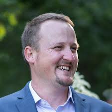 Another top academic** **Dr Henk Rossouw **(Milnerton High School, in  *English Alive* in 1995) is now Assistant Professor in the English  Department at the University of Louisiana at Lafayette, also Head