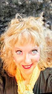 Connie Shakalis's Instagram, Twitter & Facebook