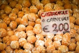 Tipico della cultura contadina, veniva consumata soprattutto durante le festività di inizio anno. Piatti Tipici Del Canevale Di Venezia Dove Mangiarli Italoblog