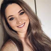 Lilly Jordan's Instagram, Twitter & Facebook