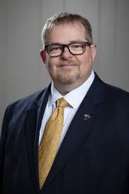 Richard Hallquist's Instagram, Twitter & Facebook