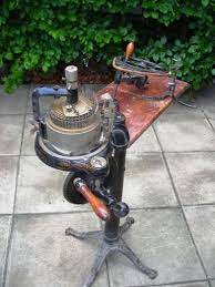 Rich peace knitting craft expert system 3. Sock Machine Museum Sock Knitting Machine Information Sales Patterns And Museum Circular Knitting Machine Machine Knitting Knitting Socks