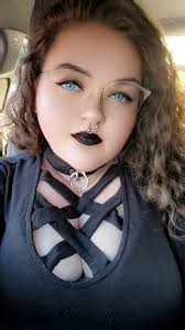 Hi girls let be moots 🫶👇