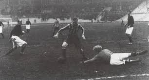 Djurgården har ett fantastiskt stöd på tele2 arena och snart är det dags igen när aik kommer på besök! 1900 1930 Dif Historia