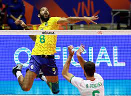 Depois de perder a invencibilidade na sexta, brasil vence a china por 3 sets a 0 no. Wallace Diz Se Arrepender De 17 No Mundial Mas Critica Detratores Uol Esporte