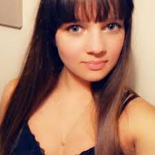 Hannah Laporte's Instagram, Twitter & Facebook