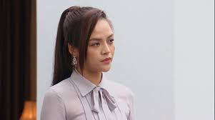 Trở ngại lớn nhất là những vị thần mới đang làm khác đi so với những vị thần cũ, vẫn sống xung quanh chúng ta, sức mạnh của họ đang yếu dần theo thời gian dần bị loại người quên lãng. HÆ°Æ¡ng Vá»‹ Tinh Than 2 Thu Quá»³nh Lá»™t Xac Vá»›i Toc Má»›i 2sao