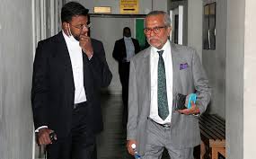 See more of tan sri muhammad shafee abdullah on facebook. Cradle Fund Nazrin Suspected Ex Wife Involved In Burglary At His House Says Witness Malaysia Malay Mail