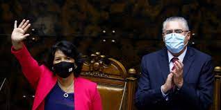 «teníamos una legítima expectativa de poder escuchar un anuncio que mejorara las ayudas sociales» el presidente intentó tratar de decir que había actuado con oportunidad ante una crisis sanitaria, económica, social, sin embargo la crisis sigue estando ahí, señaló la presidenta del senado. Yasna Provoste Soy Opositora Al Gobierno Del Presidente Pinera