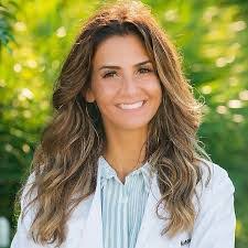 Marianne Benz's Instagram, Twitter & Facebook