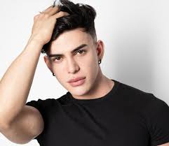 Omar Acedo se confiesa 'Adicto' en su nuevo tema promocional