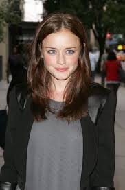 Pretty Makeup And Hair On Another Note I M Still Upset They Didn T Cast Her As Anastasia In 50 Shad Hair Pale Skin Pale Skin Hair Color Brown Hair Pale Skin