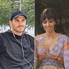 El matrimonio de iker casillas y sara carbonero se ha acabado, pero la amistad, la admiración y el cariño mutuo entre ambos es inamovible. Iker Y Sara Vuelven A Espana Con Planes De Trabajo