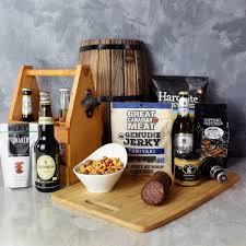 Beer Crate Gift Baskets New Hampshire In 2020 Beer Crate Beer Basket Craft Beer Gifts