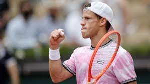 Con esta última victoria en roland garros, schwartzman iguala a guillermo cañas y del potro, con tres presencias en cuartos, todavía lejos las 9 de guillermo vilas. Roland Garros 2021 Schwartzman Vs Nadal En Vivo El Partido De Roland Garros Gano Rafa 6 3 4 6 6 4 Y 6 0 Marca Claro Argentina