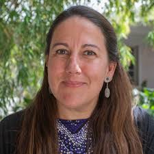 Building Bridges in Veterinary Medicine: A Closer Look at Dr. Maria  Navarrete's Mission