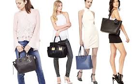 Guess handbags new collection 2021. Borse Guess Primavera Estate 2021 Foto E Prezzi Beautydea Spring Summer 2018 Guess Bags Fashion