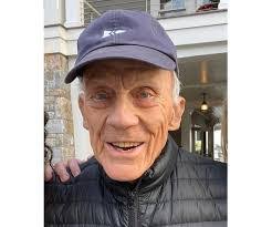 Bob Thorn's Instagram, Twitter & Facebook