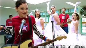 Por lo que surge un nuevo método para promocionarse y posicionarse, el internet junto con las plataformas de streaming logran acaparar el mercado, y es así como artistas como natalia lafourcade, ha*ash, jesse y joy, yuridia y thalía logran mantenerse con ventas altas en méxico, pues lograron altas visualizaciones en youtube y altas. Natalia Lafourcade Ya No Soy Ya No Soy La Infantil Criatura La