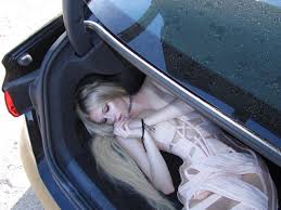 Meet Ch111oe, Instagrams Final Hot Girl | Office Magazine