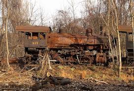 Norfolk Western 917 In Roanoke Scrap Yard Abandoned Train Abandoned Cars Old Trains