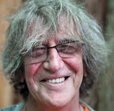 Infamous former drug smuggler Howard Marks is writing a sequel to Mr Nice