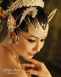 Tutorial making sanggul jawa solo tutorial this time makes sanggul java sanggul java there are solo and yogya so there's a. 34 Ide Hijab Manten Pengantin Pengantin Wanita Pernikahan