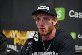 Logan paul dismisses floyd mayweather fight conspiracy theory. Logan Paul In Talks To Box Anderson Silva Bad Left Hook