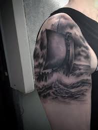 This sailor jerry tattoo is pretty unique, and it certainly gives a sailor's warning. Norse Viking Dragon Shefalitayal