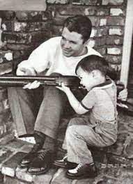 Audie Murphy Of Wwii Fame And His Son Audie Murphy Was And Is Today The Most Decorated War Hero Of All Time War Heroes American Heroes History Online