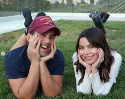 While growing up, he appeared in a tv commercial for snow day snowflakes. Josh Peck Shemazing