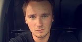 Justin Versluis's Instagram, Twitter & Facebook