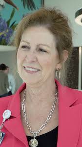 The Thomas M. Hardt Tower at Dignity Health—Mercy Hospital Southwest could  not be made possible without the devoted support of our donors. Tom Hardt,  a longtime local developer and philanthropist, was instrumental