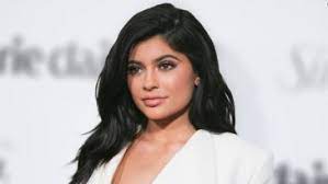 Nathalie Thu Huong Lagier Photo Mariage Culture Jean Jacques Goldman Qui Est Nathalie Thu Huong Lagier Sa Femme Pressfrom France La Chanteuse Et Mannequin A Pris La Pose Dans Une Tenue
