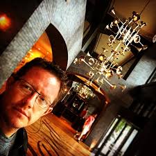 Stoping for dinner at @hotelvanzandt lead interior designe…