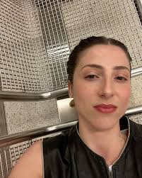 Work-in-progress •In The Making• •••••••of••••••• Phygital Intimacy  •••••🧪🔮••••• •••••••••••••••• A collaborative project with the dancer and  choreographer Tasha Hess Neustadt and the musician and composer Jane Arnison  @tashamhn @janearnison In ...