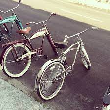 photo by glowingbike bike bicycle cycling velo velochic loveofbike