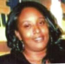 Kelli Bates's Instagram, Twitter & Facebook