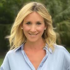 Andrea Loeb's Instagram, Twitter & Facebook