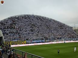 V sezóně 2008/09 se musel tým přestěhovat na lepší stadion, jelikož stadion na chvalech neodpovídá prvoligovým požadavkům. Banik Ostrava Slavia Praha 22 05 2019