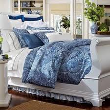 A sleigh bed is a style of bed with curved or scrolled foot and headboards, thus resembling a sled or sleigh. 14 Bedding Ideas For My Sleigh Bed Bed Sleigh Beds Home Decor