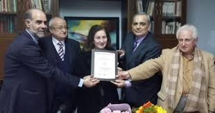 ولعب أدوارًا رائدة في العديد من المسلسلات اللبنانية ، فهو وشقيقته ورد الخال ، وهو نجل الشاعر السوري اللبناني يوسف الخال ، والفنانة التشكيلية السورية دمشق مها بيرقدار. Ù…Ù‡Ù‰ Ø¨ÙŠØ±Ù‚Ø¯Ø§Ø± Ø§Ù„Ø®Ø§Ù„ Ù„Ù„ÙÙ† ÙŠÙˆØ³Ù ÙˆÙˆØ±Ø¯ Ø£Ø®Ø°Ø§ Ù…Ù†ÙŠ Ø¬Ù…Ø§Ù„ Ø§Ù„Ø® Ù„Ù‚ ÙˆØ§Ù„Ø® Ù„ Ù‚