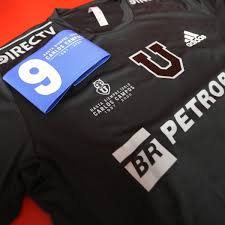 La undécima liga del conjunto colchonero se debe lucir con orgullo y, sin lugar a dudas, una. Universidad De Chile Revela Con Detalles Su Camiseta Negra En Homenaje A Carlos Campos Redgol